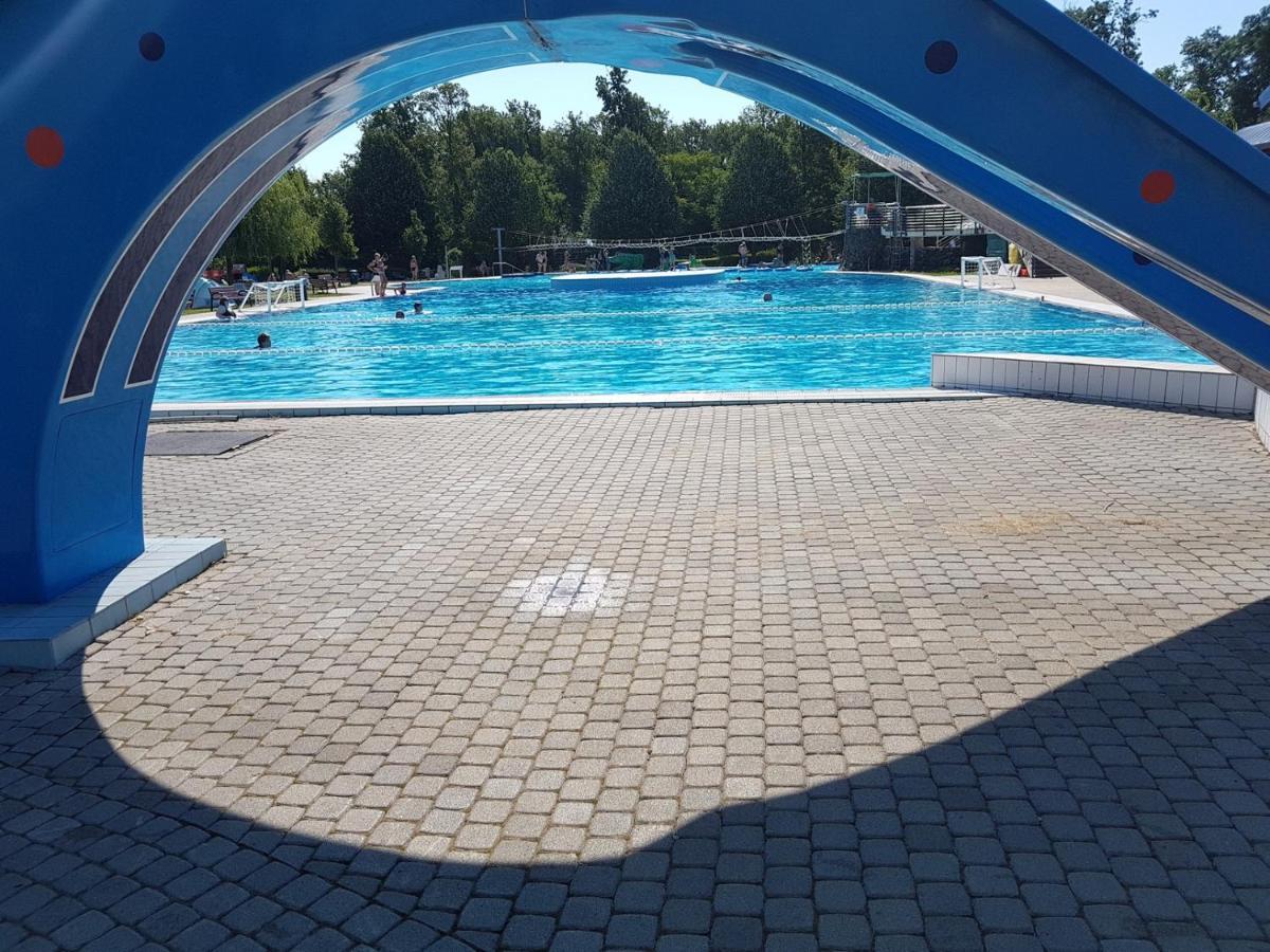 Zafir Sziget Apartman Sárvár Dış mekan fotoğraf